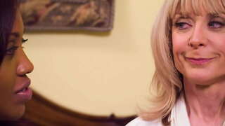 Legendarni pornstar lesbovideo