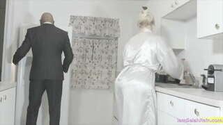 Selah Дождови се Земе Овој Протеин Спакувани би-би-Како Ништо да не