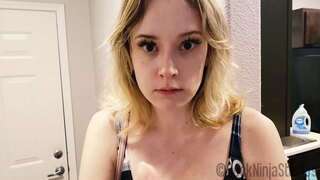 Hure Schrëtt Mamm Gestanden A Jong Gefickt Op Kamera Filmkomponist